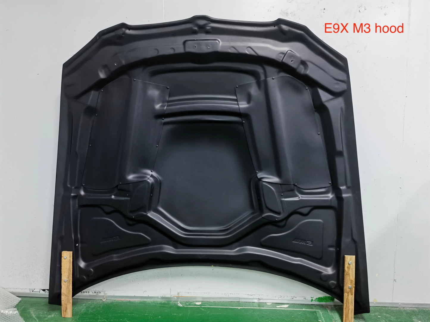 BMW E9X Real Carbon Fiber Hood