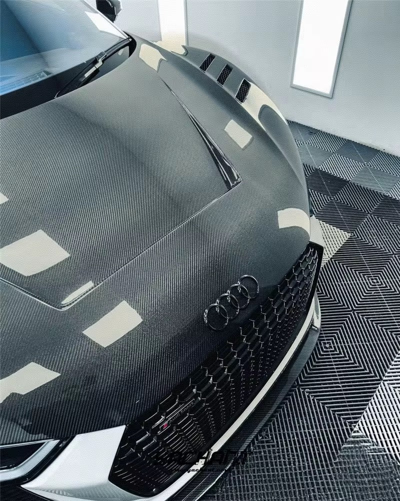 Audi R8 1016 V1 Style Double Sided dry Carbon Fiber Hood