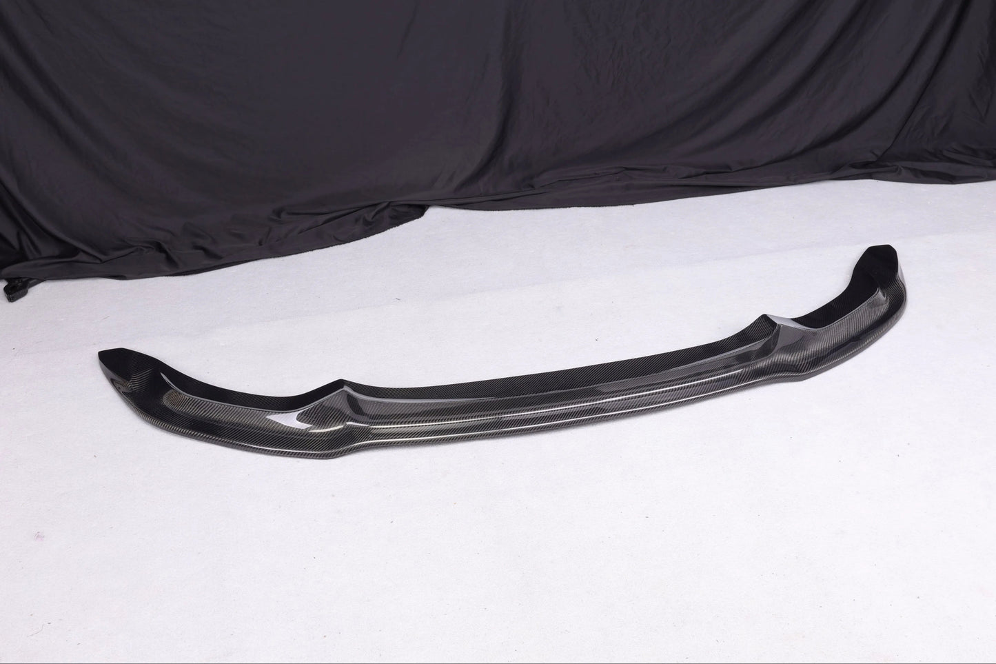 BMW M F8X V style Front Carbon Lip