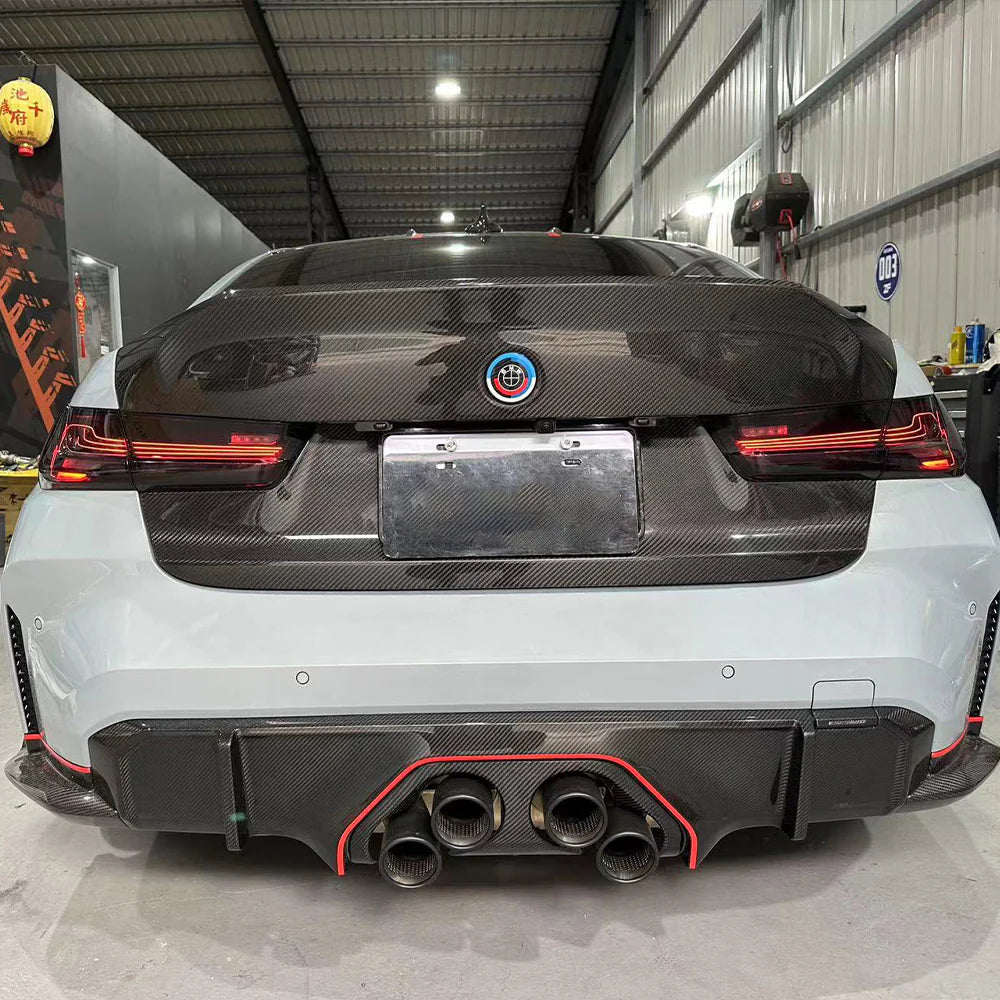 BMW M3 / M4 G80 G82 Dry Carbon Fiber Middle Exit Rear Diffuser | DriveTech Innovations
